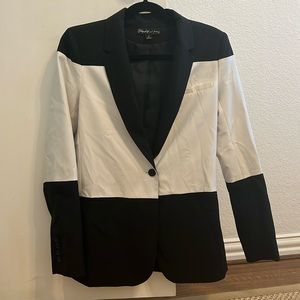Elizabeth & James Colorblock Blazer